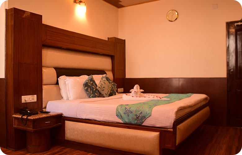 super-deluxe-rooms-home-hotel-kapil-shimla
