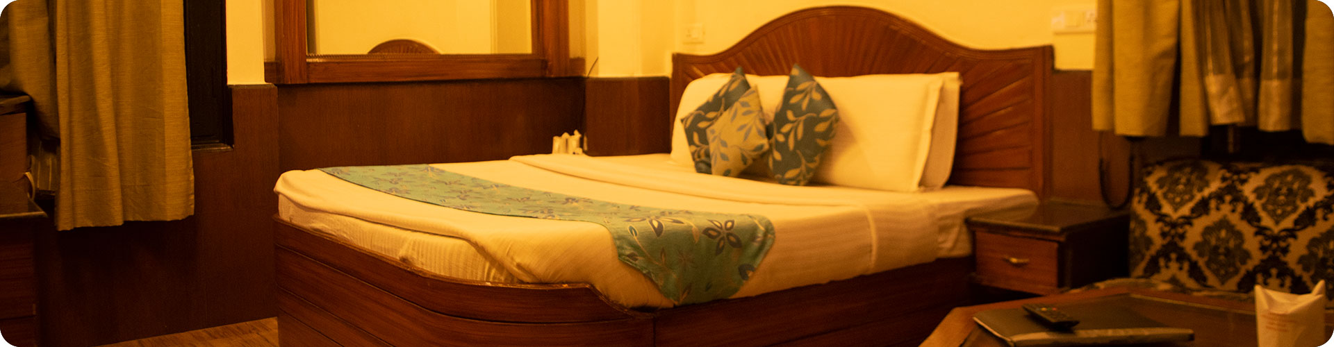deluxe-room-subheader-hotel-kapil-shimla