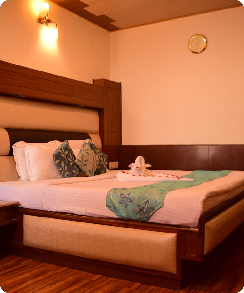 hospitality-in-hotel-kapil-shimla